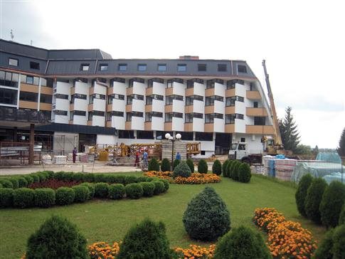 Referentni objekat, izvedena stolarija i fasada Jelen